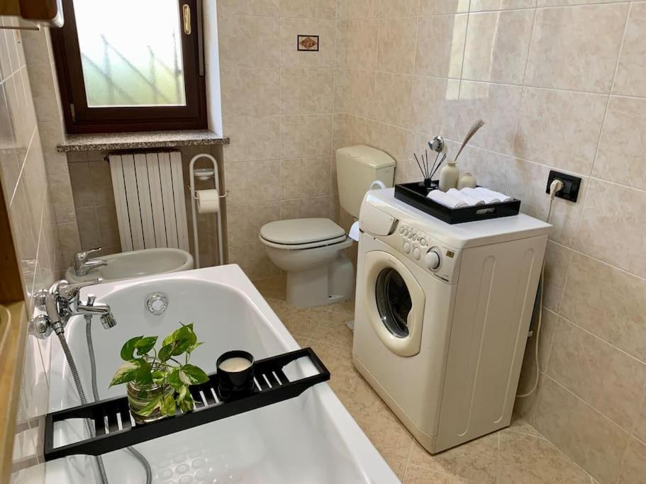Appartamento Indipendente A Mirafiori Sud Turin Ngoại thất bức ảnh
